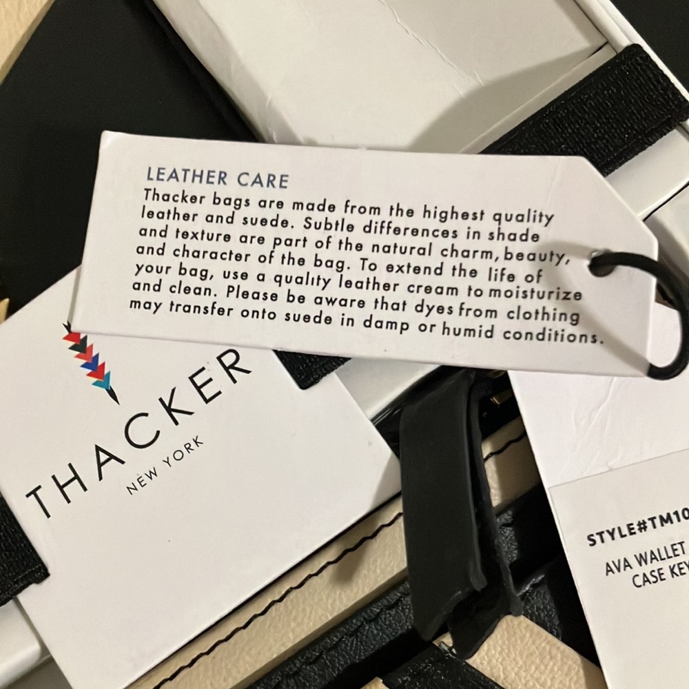NWT NIB THACKER New York Card Wallet & card case key ring 2-pc gift set leather - Picture 8 of 8